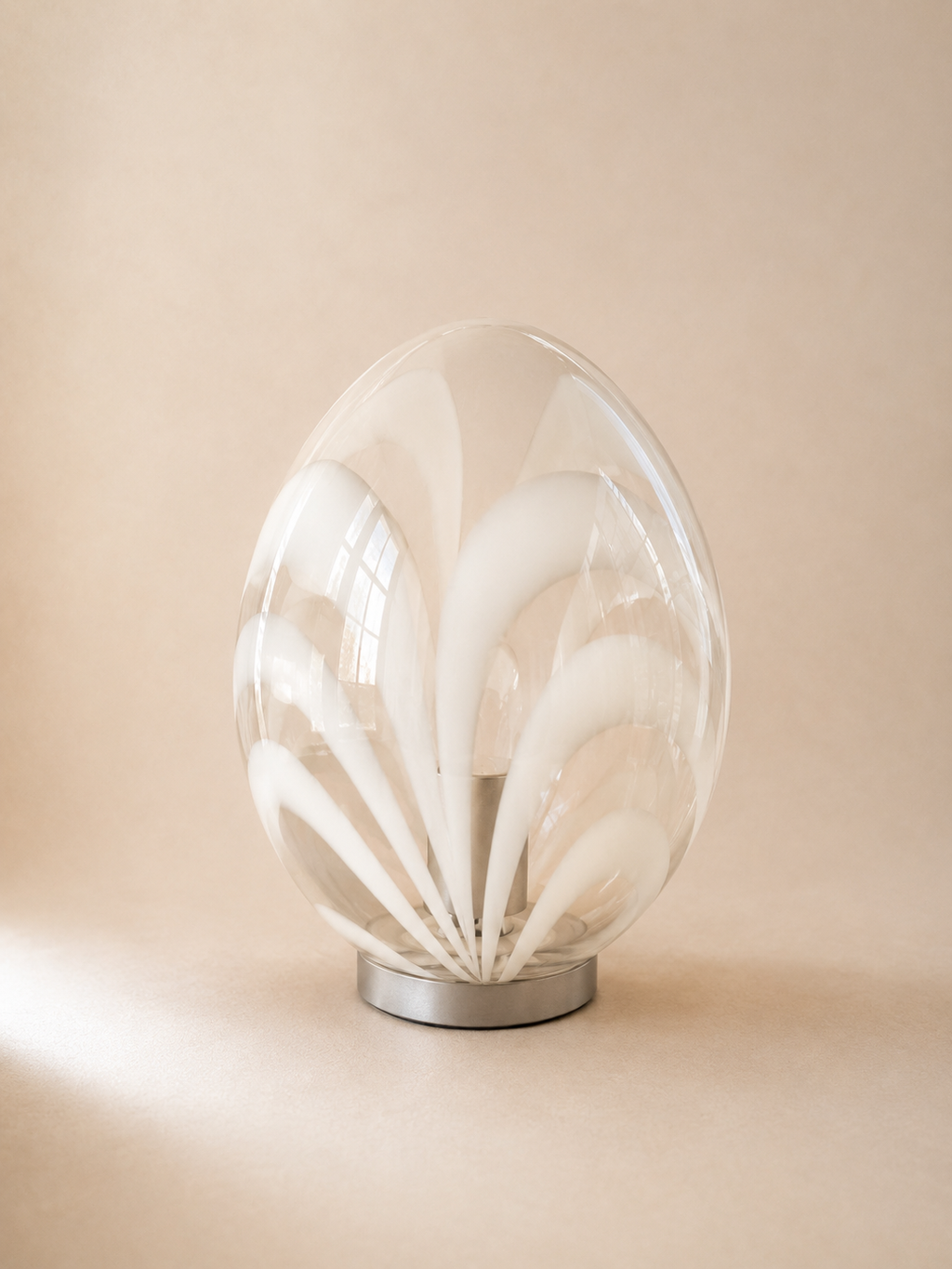 Lampe oeuf sculpturale en verre soufflé de Murano, Éditions Domec, années 1970